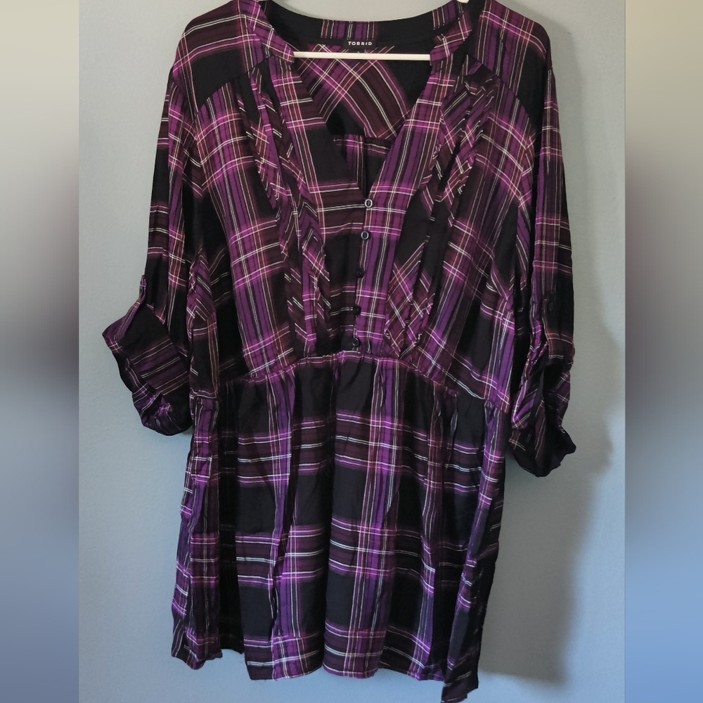 Twill Pintuck Babydoll Top